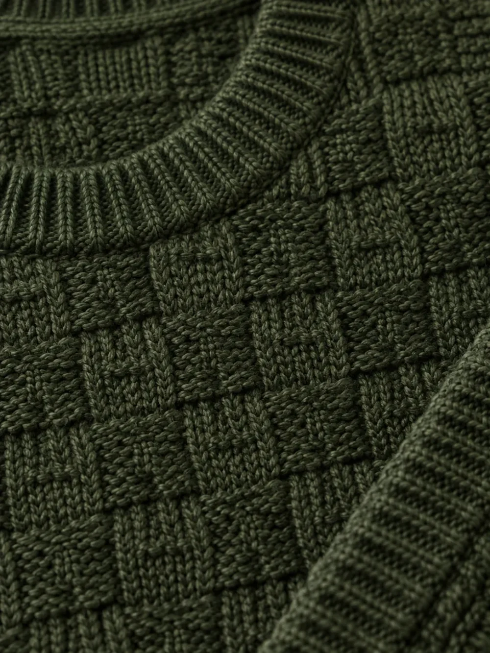 Fitzroy Basketweave Vest – Kelp, close-up of the stitch