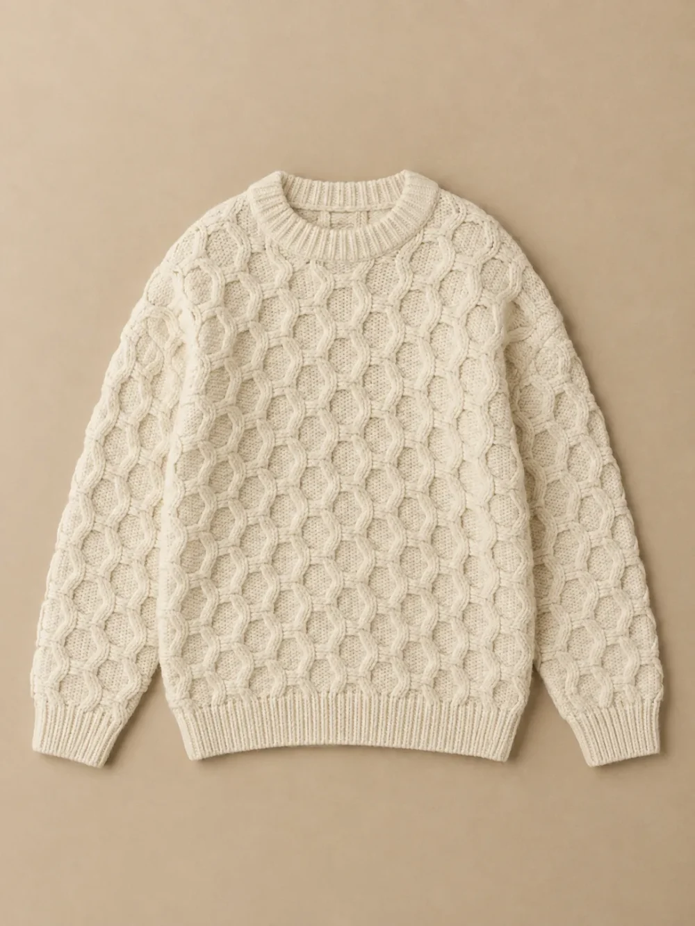Utsire Honeycomb Crew – Salt, laid flat, front
